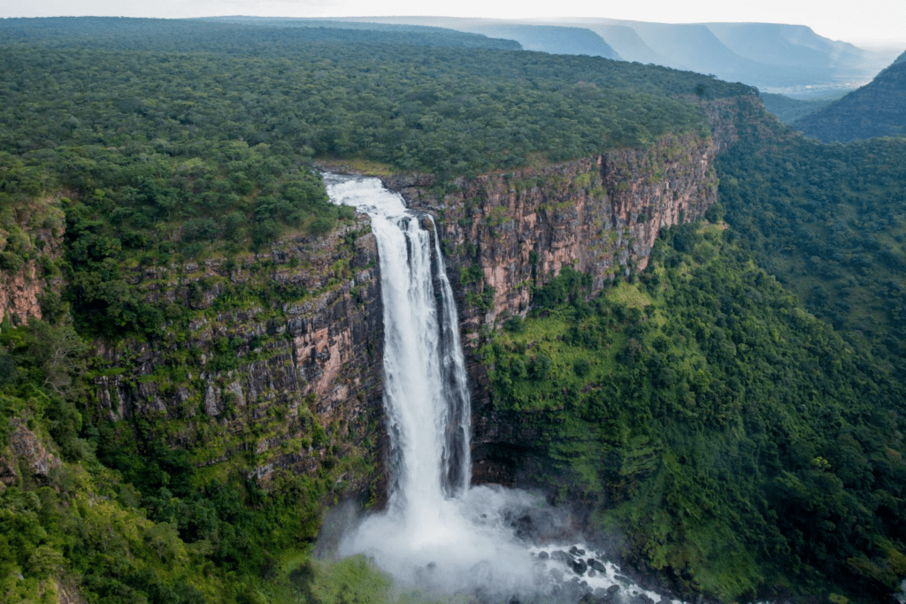 昆德伦古国家公园(Kundelungu National Park)